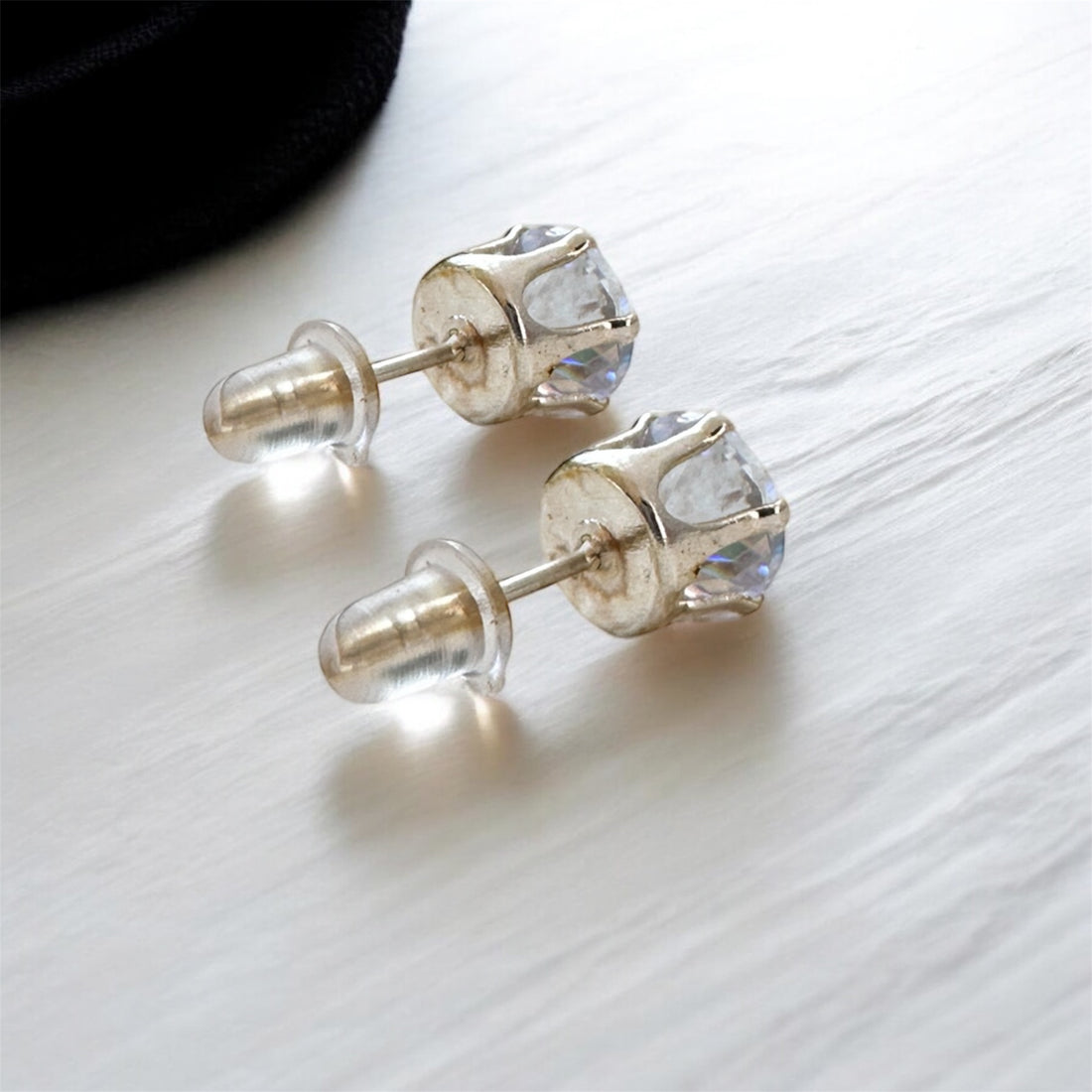 Elegant studs for your beautiful ears.