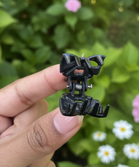 Mini Hair Claw Clips (Black) pack of 6