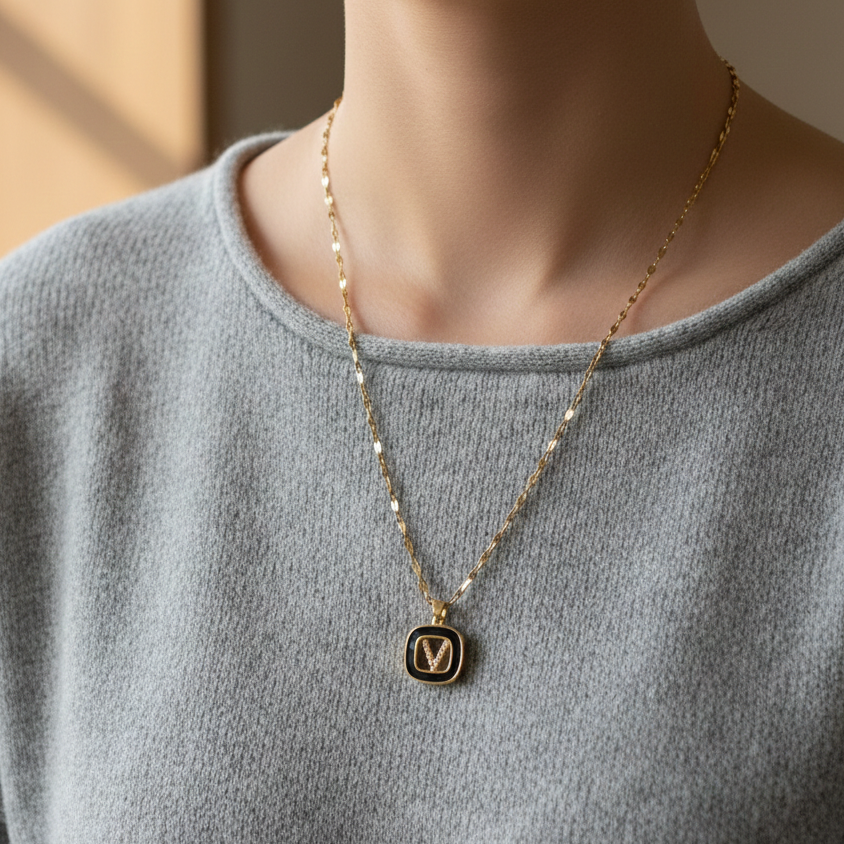 “V” Pendant Necklace|Divine exclusive jewellery