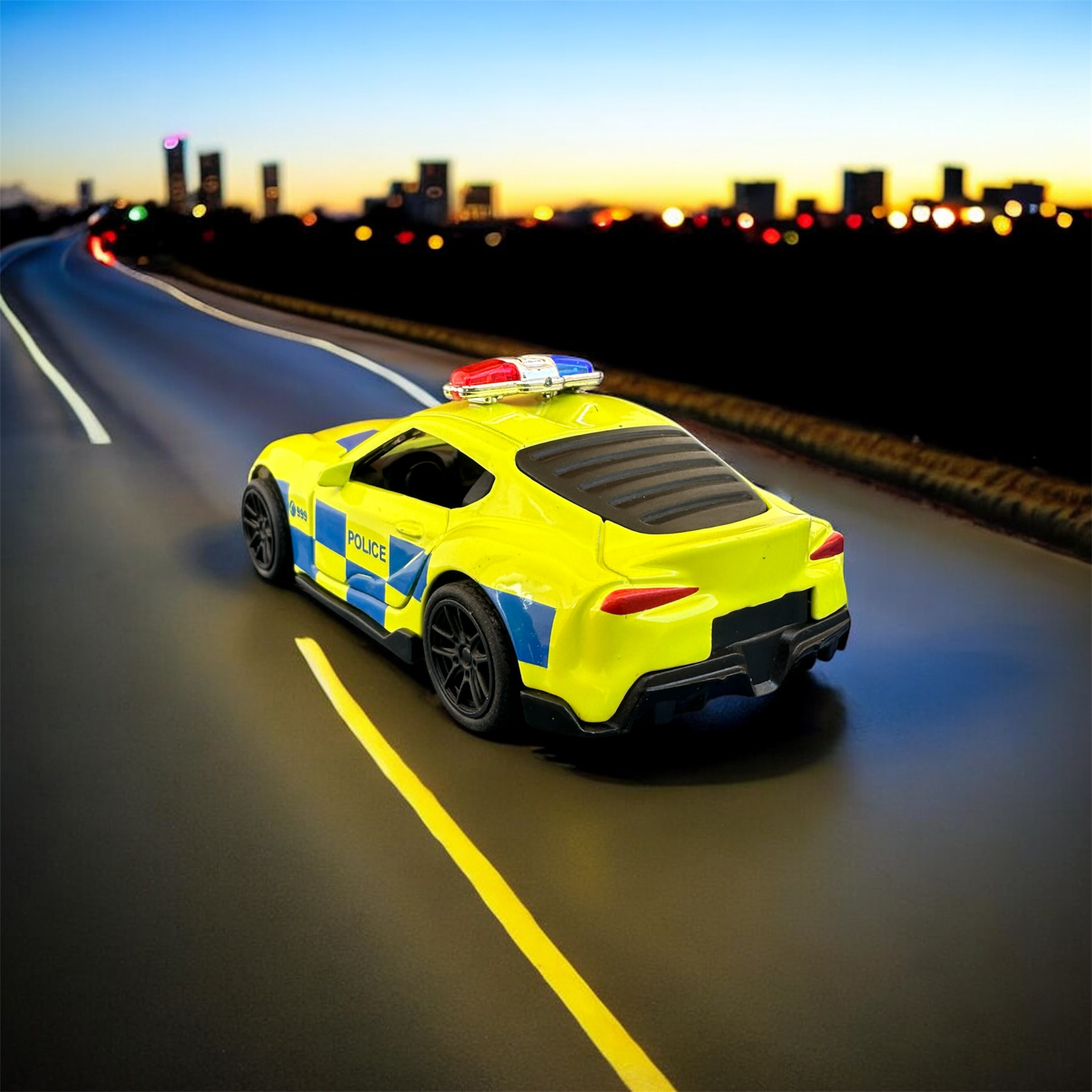 Metal Police Car – Die-Cast Scale Model (Pull-Back Toy)